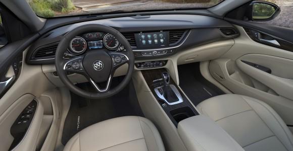 2018 Buick Regal Sportback interior (Buick Canada)