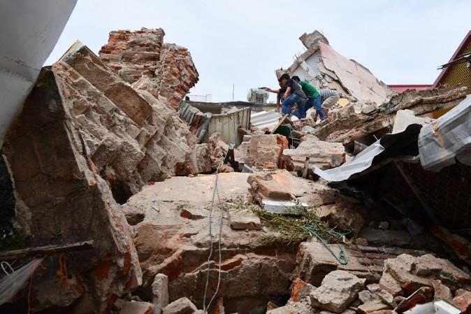 View of damages caused by the magnitude-8.2 earthquake that hit Mexico's Pacific Coast, in Juchitan de Zaragoza, state of Oaxaca on Sept. 8, 2017. (Ronaldo Schemidt/AFP/Getty Images)