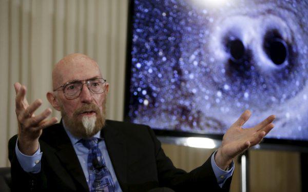 FILE PHOTO: Dr. Kip Thorne of Caltech makes his closing remarks during a news conference to discuss the detection of gravitational waves, ripples in space and time hypothesized by physicist Albert Einstein a century ago, in Washington February 11, 2016. REUTERS/Gary Cameron/File Photo)
