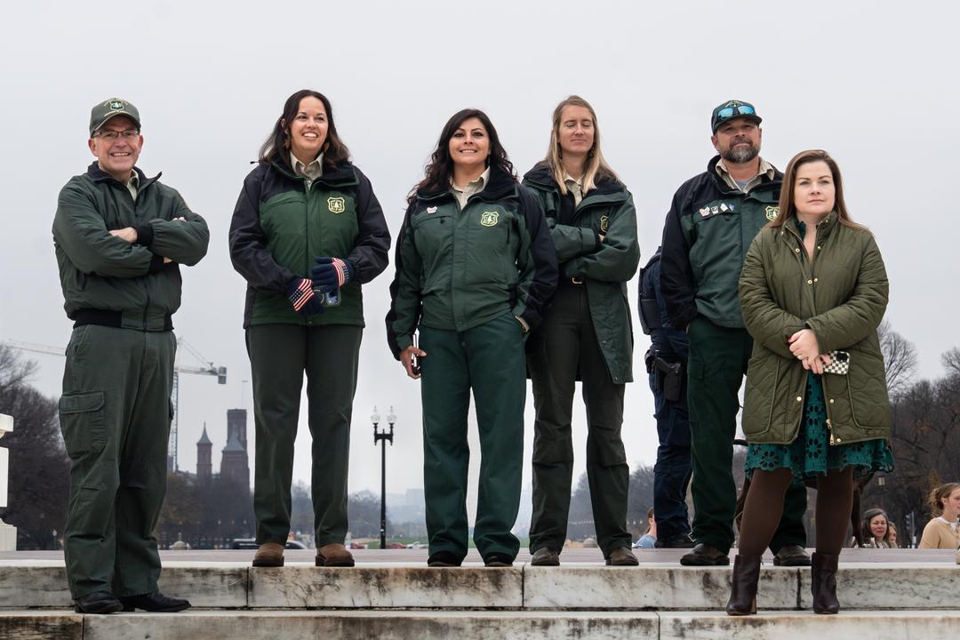 In Photos: 2025 US Capitol Christmas Tree Arrives in Washington | The ...
