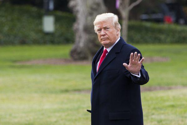 President Donald Trump departs the White House en route to Florida on Dec. 22, 2017. Trump has signed an Executive Order declaring a national emergency over severe human rights abuses and corruption around the world. (Charlotte Cuthbertson/The Epoch Times)