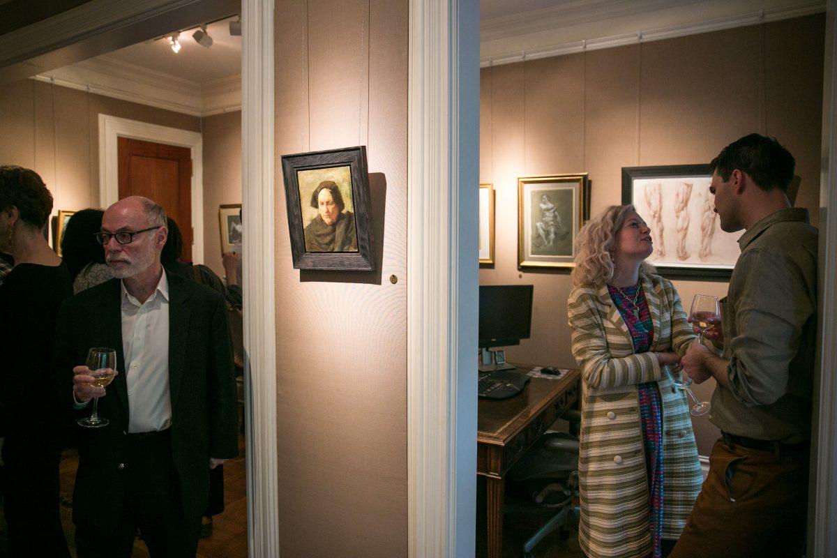 The painting "Portrait of the Artist's Mother" by Colleen Barry (b. 1981) is displayed as a single piece in “The Unbroken Line: Old and New Masters” exhibition at the Robert Simon Fine Art gallery on Manhattan's Upper East Side on May 10, 2018. (Milene Fernandez/The Epoch Times)