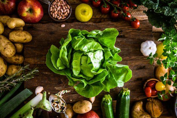 Eat a rainbow of seasonal, nutrient-rich produce. (Shutterstock)