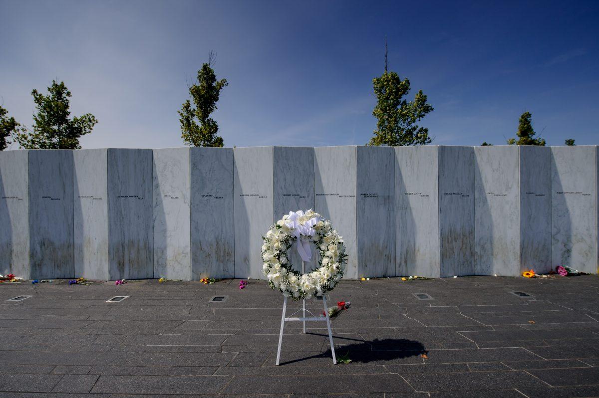 A wreath at the Flight 93 National Memorial on the 16th Anniversary ceremony of the Sept. 11 terrorist attacks in Shanksville, Pa., on Sept. 11, 2017. (Jeff Swensen/Getty Images)