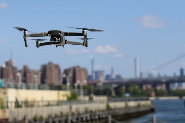A DJI Mavic Zoom drone flies during a product launch event at the Brooklyn Navy Yard in New York City on Aug. 23, 2018. (Drew Angerer/Getty Images)