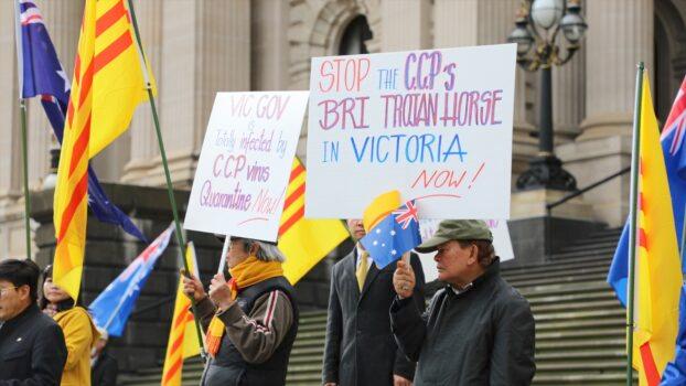 Belt and Road Initiative protest rally held on the steps of Victorian parliament on June 7, 2020. (Grace Yu/Epoch Times)