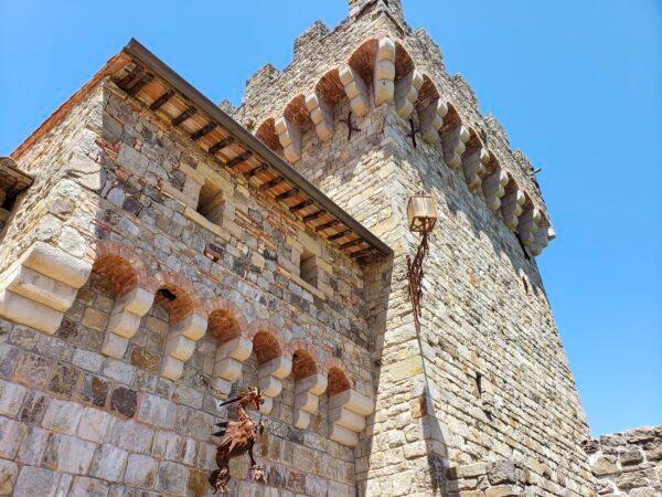 The bricks used in Castello di Amorosa were imported from Europe and are hundreds of years old. (Ilene Eng/The Epoch Times)
