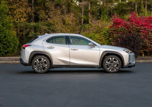 Looking from the side of this compact cross over. (Courtesy of Lexus)