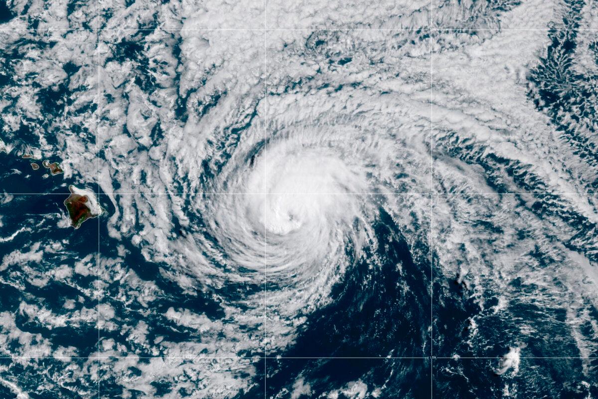 Hurricane Douglas approximately 400 miles east of Hawaii at 8:20 a.m. HST (2:20 p.m. EDT) on July 25, 2020. (NOAA via AP)