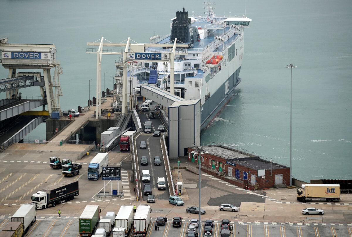 Cars leave a ferry at the Port of Dover, as Britain imposes a 14-day quarantine on arrival from France amid the CCP virus pandemic, in Dover, Britain, on Aug. 14, 2020. (Peter Cziborra/Reuters)