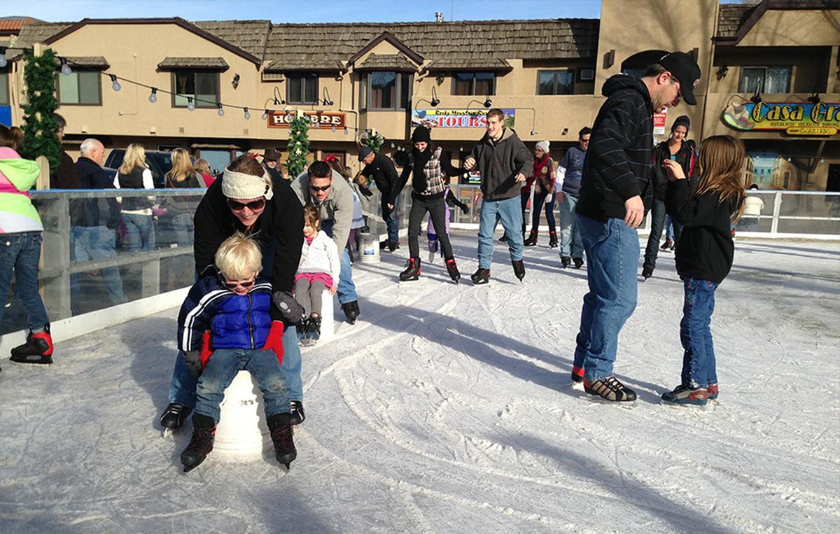 Outdoor ice skating, a family-friendly activity. (Courtesy of Visit Estes Park)
