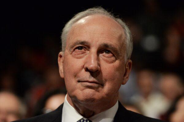 Former prime minister Paul Keating waits for Leader of the Opposition Bill Shorten at the Labor campaign launch at the Joan Sutherland Performing Arts Centre as part of the 2016 election campaign in Sydney, Australia on June 19, 2016. (Mick Tsikas-Pool/Getty Images)