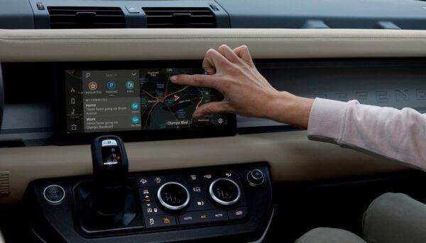 Pivi Pro infotainment system. (Courtesy of Land Rover)