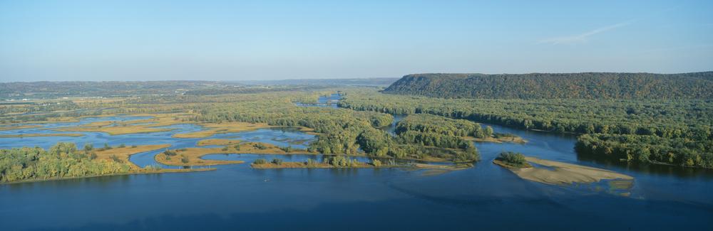 The confluence of the Wisconsin and Mississippi rivers, Pikes Peak State Park, Iowa. (Joseph Sohm/Shutterstock)