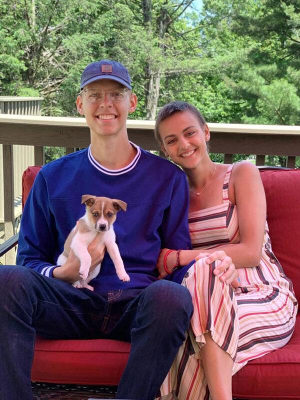 (R) Molly Gorczyca, 21, and Ryan Smith, 21, were both diagnosed with acute myeloid leukemia, a rare form of blood cancer. (Caters News)