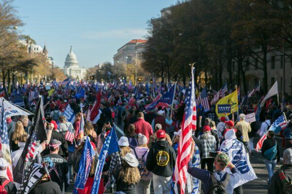 Trump supporters participate in the “Stop the Steal” rally from Freedom Plaza to the Supreme Court in Washington, on Nov. 14, 2020. (Lisa Fan/Epoch Times)