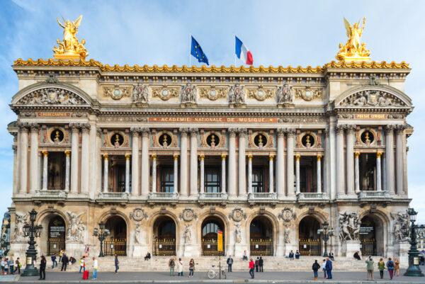 Palais Garner in Paris was designed at the request of Napoleon’s nephew, Napoleon III. The façade displays busts of composers including Rossini, Mozart, and Beethoven, as well as of librettists. (tichr/Shutterstock)