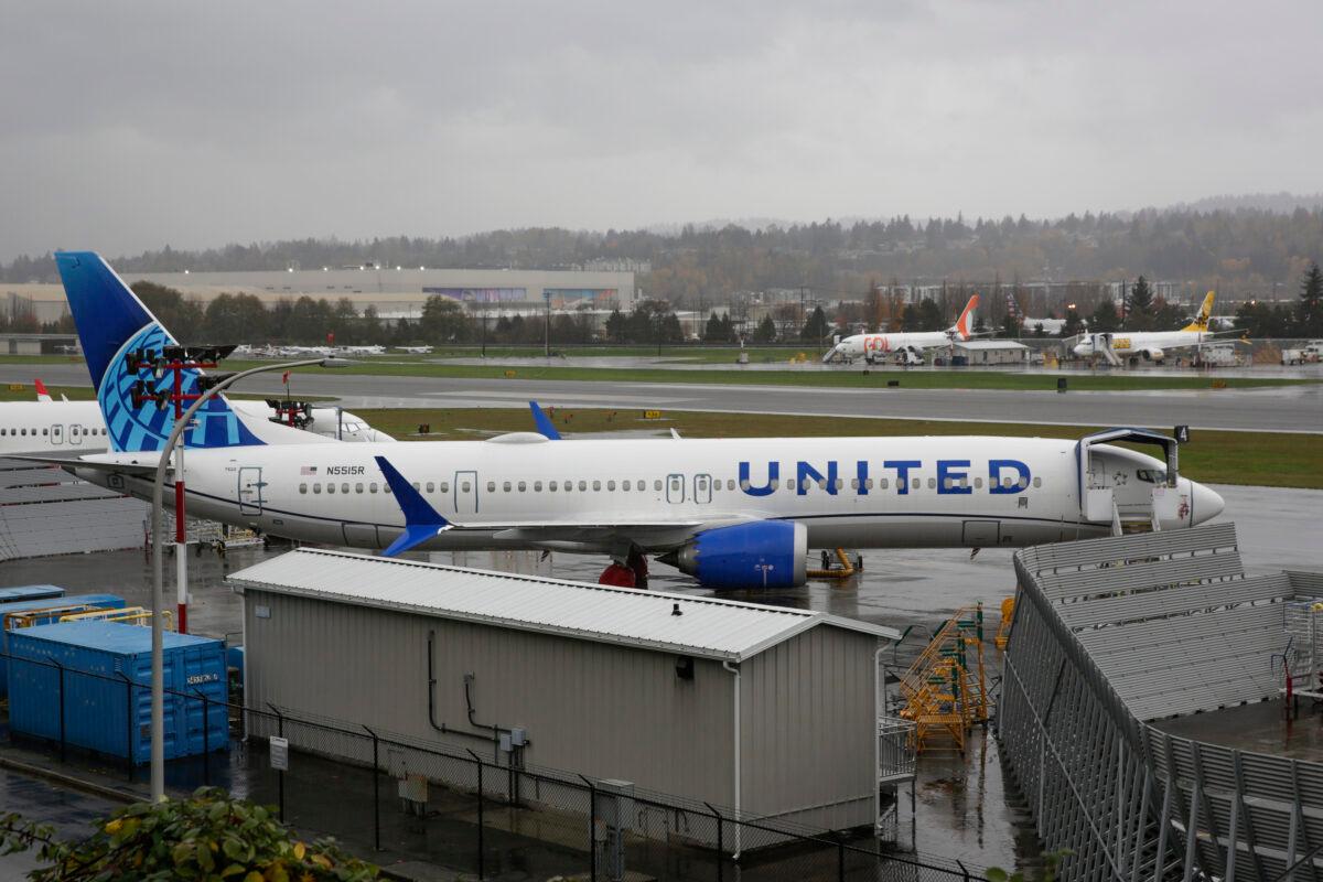 A United Airlines plane n the ramp at Renton Airport adjacent to the Boeing Factory in Renton, Wash., on Nov. 18, 2020. (Jason Redmond/AFP via Getty Images)
