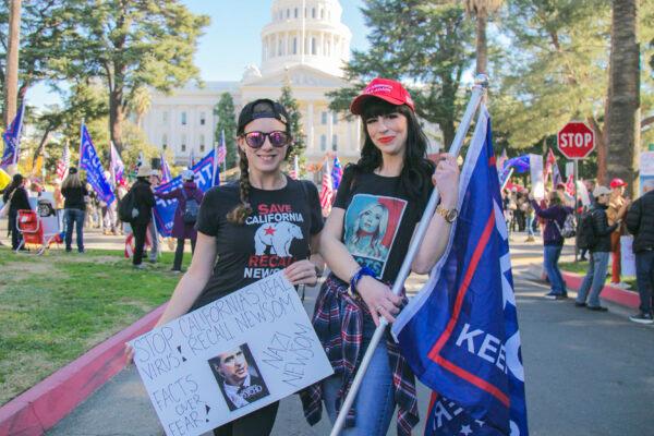 Tasha Bloom (R), a Sacramento resident and former Democrat, attends the protest at the State Capitol in Sacramento, Calif., on Nov. 28, 2020. (Mark Cao/The Epoch Times)