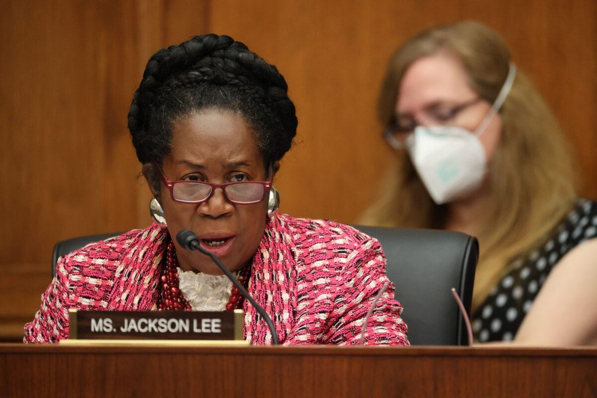 Representative Shelia Jackson Lee questions witnesses during a hearing on Capitol Hill in Washington on Sept. 17, 2020. (Chip Somodevilla/Pool/AFP via Getty Images)