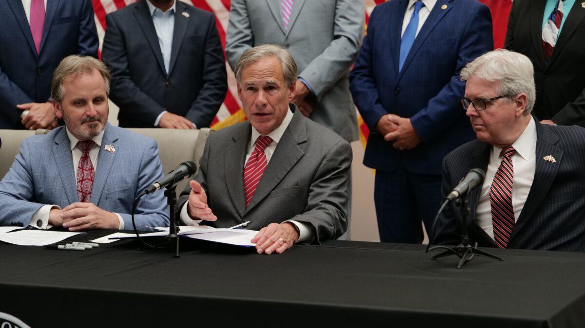 Texas Gov. Greg Abbott talks about Senate Bill 1, also known as the election integrity bill in Tyler, Texas, on Sept. 7, 2021. (Marina Fatina/NTD)