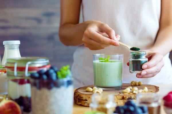 Other nutrients and supplements said to promote allergy relief include vitamin C and the blue-green algae spirulina. (Monstar Studio/Shutterstock)