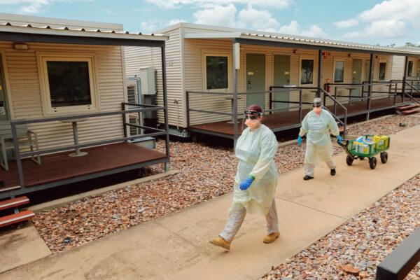Staff conduct a Swabbing run at a PPE drill at the NCCTRCA/AUSMAT sections of the Howard Springs quarantine facility, Darwin, Australia on Jan. 14, 2021. (AAP Image/Glenn Campbell)