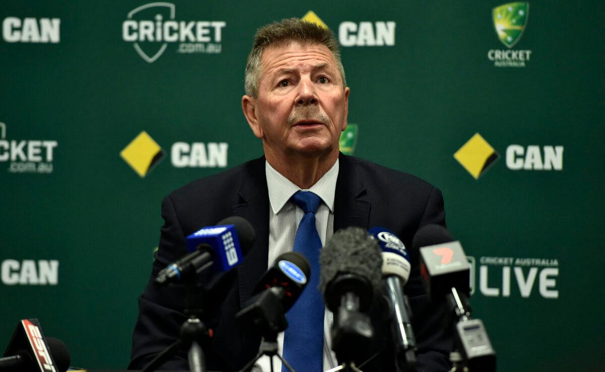 Chairman of selectors Rod Marsh speaks at a press conference at the Adelaide Oval on Dec. 1, 2015. (Saeed Khan/AFP via Getty Images)