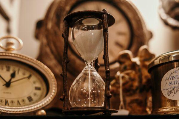 Stock photo of a hourglass. (Jordan Benton/Pexels)