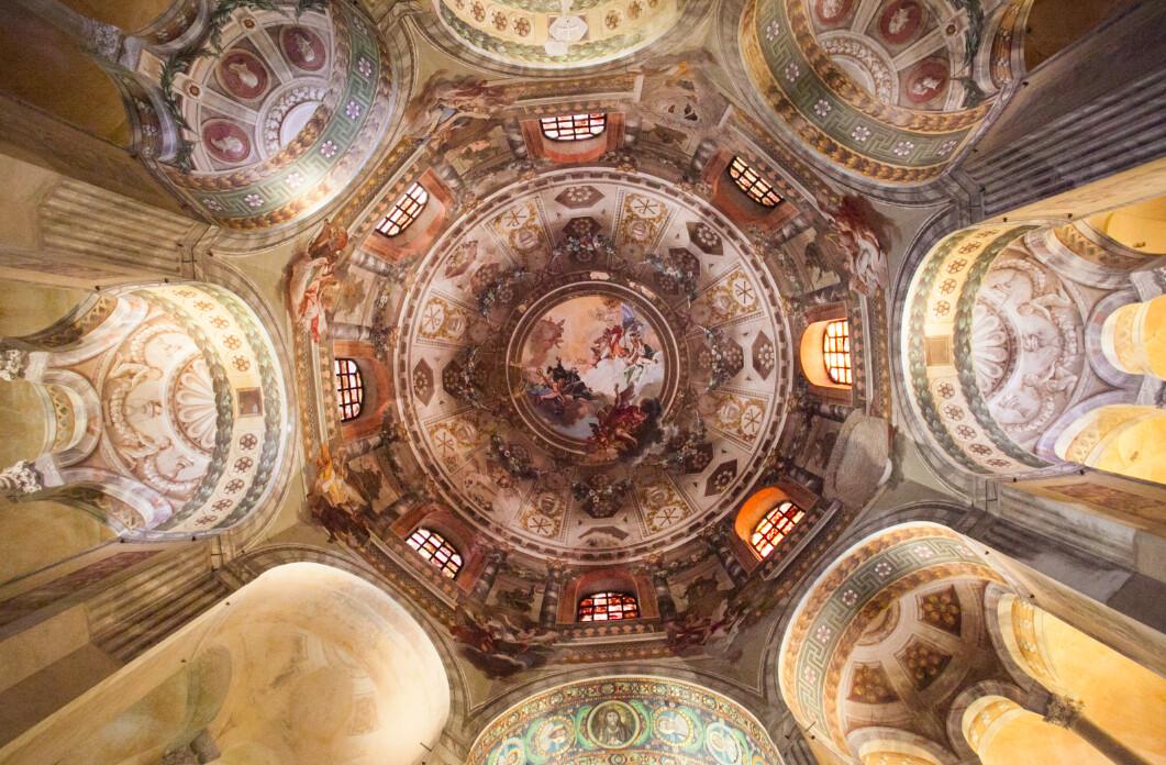 Frescoed dome of the Basilica of San Vitale in Ravenna, Italy. (Channaly Philipp/Epoch Times)