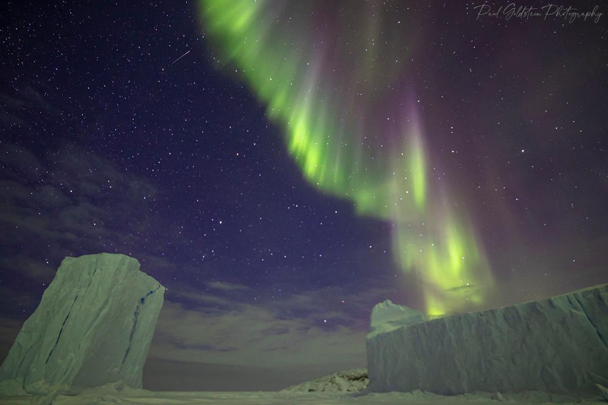 Northern lights in Nunavut, Canada. (Courtesy ofPaul Goldstein)