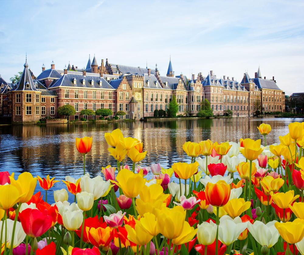The Binnenhof, the center of Dutch politics. (Neirfy/Shutterstock)