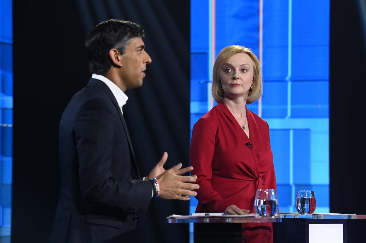 Conservative leadership candidates Rishi Sunak (L) and Liz Truss during “Britain’s Next Prime Minister: The ITV Debate” at Riverside Studios in London on July 17, 2022. (Jonathan Hordle/ITV/PA Media)