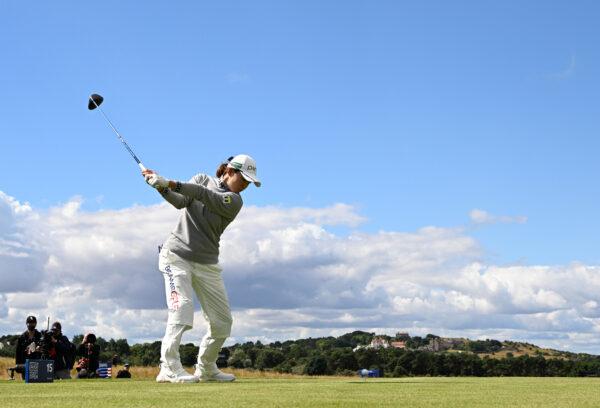 Hinako Shibuno of Japan tees off on the 15th hole during Day One of the AIG Women's Open at Muirfield in Gullane, Scotland, August 4, 2022. (Octavio Passos/Getty Images)