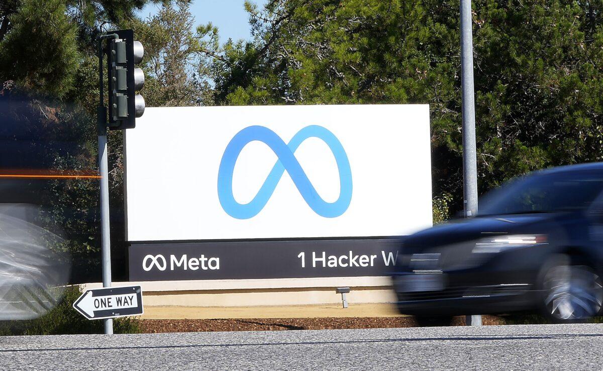 The Meta logo at the company’s headquarters in Menlo Park, Calif., on Oct. 28, 2021. (AP Photo/Tony Avelar, File)