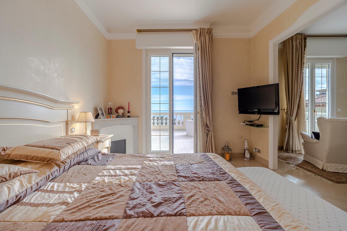 The residents of the master suite enjoy a private terrace affording a panoramic view of the Côte d'Azur and the natural surroundings. (The villa owners/Carlton International)