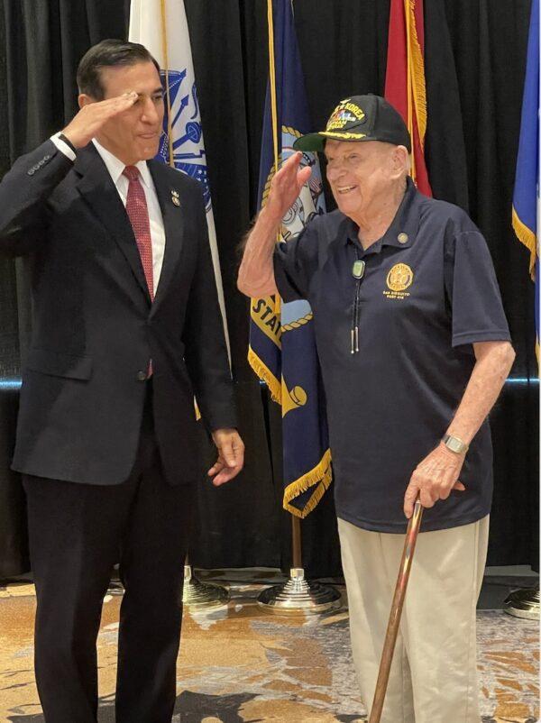 Royce Williams (R) and Rep. Darrell Issa (R-Calif.) salute. (Courtesy of Royce Williams)