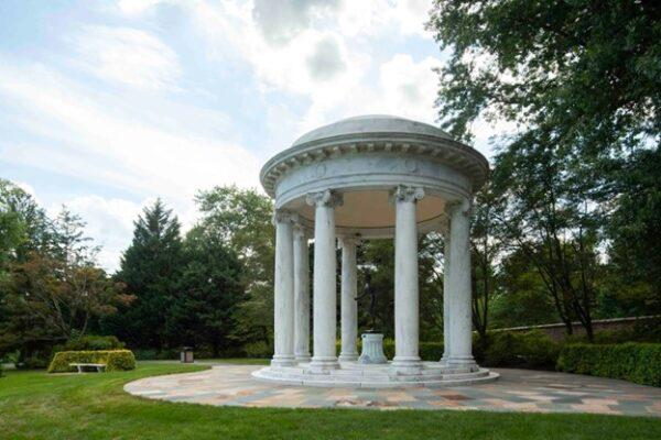 “The Temple of Love,” a garden folly (a picturesque addition to a garden landscape) sits at the far end of the estate. The temple houses a sculpture of Diana, the patroness of the countryside, hunting and the moon by French sculptor Jean-Antoine Houdon. (J.H.Smith/Cartiophotos)