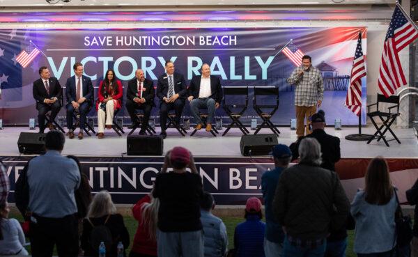 People gather to listen to conservative November election candidates in Huntington Beach, Calif., on Oct. 27, 2022. (John Fredricks/The Epoch Times)