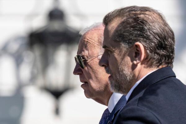 700 Pages of New Whistleblower Information Point to Heated 1st Biden Impeachment Inquiry Hearing | USNN World News President Joe Biden and his son, Hunter Biden, attend the annual Easter Egg Roll on the South Lawn of the White House in Washington on April 10, 2023. (Drew Angerer/Getty Images)