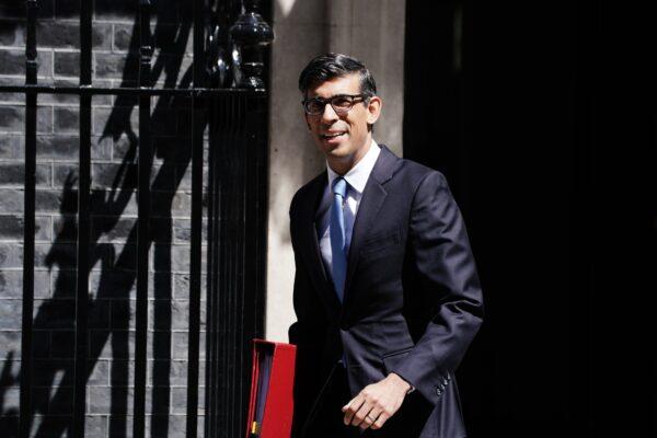 Prime Minister Rishi Sunak departs 10 Downing Street to attend Prime Minister's Questions at the Houses of Parliament in London on May 24, 2023. (Jordan Pettitt/PA Media)