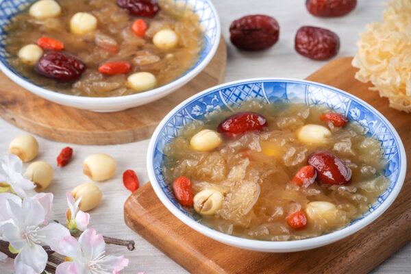 Snow fungus, lily, and lotus seed soup. (Romix Image/Shutterstock)