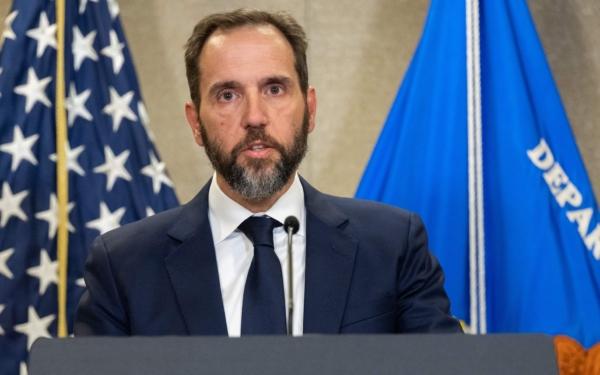 Special counsel Jack Smith speaks to the press at the Department of Justice building in Washington on Aug. 1, 2023. (Saul Loeb/AFP via Getty Images)