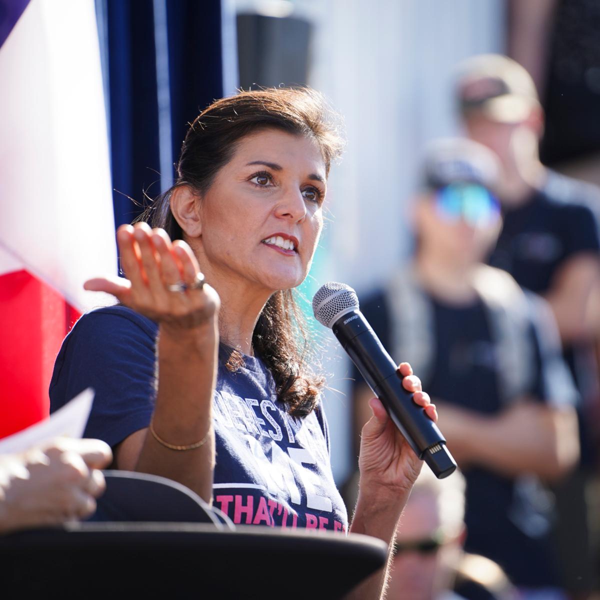 Nikki Haley Says McConnell Should Resign After Freeze-Up, Calls Senate 'Most Privileged Nursing Home in the Country' | USNN World News Republican presidential candidate and former South Carolina Gov. Nikki Haley speaks at the Iowa State Fair in Des Moines, Iowa, on Aug. 12, 2023. (Madalina Vasiliu/The Epoch Times)