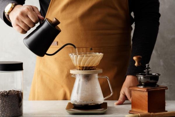 Coffee brewed using the filter method is the healthiest. (SharkPaeCNX/Shutterstock)