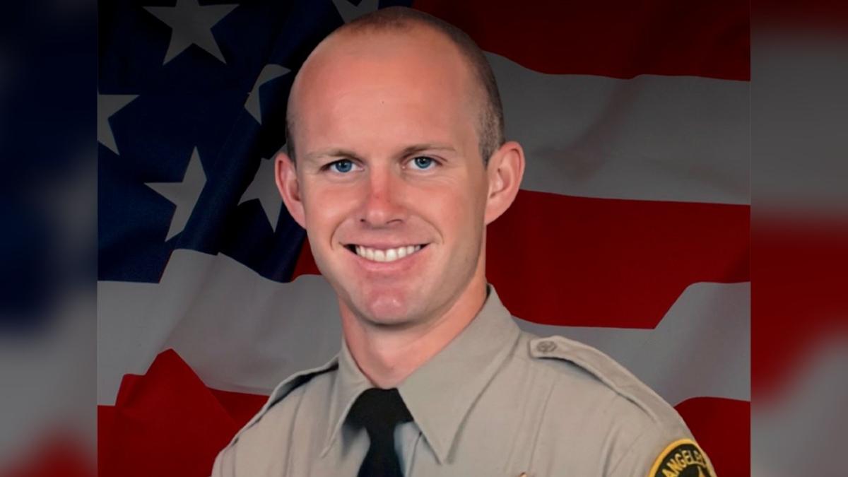 Deputy Ryan Clinkunbroomer. (Los Angeles County Sheriff’s Department via AP)