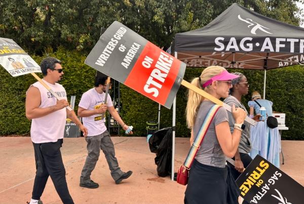 Hollywood actors and writers picketed outside of Disney Studio as strikes continued in Burbank, Calif., on Sept. 18, 2023. The Writers Guild of America expects to return to contract negotiations Wednesday with major studios and streaming services. (Jill McLaughlin/The Epoch Times)