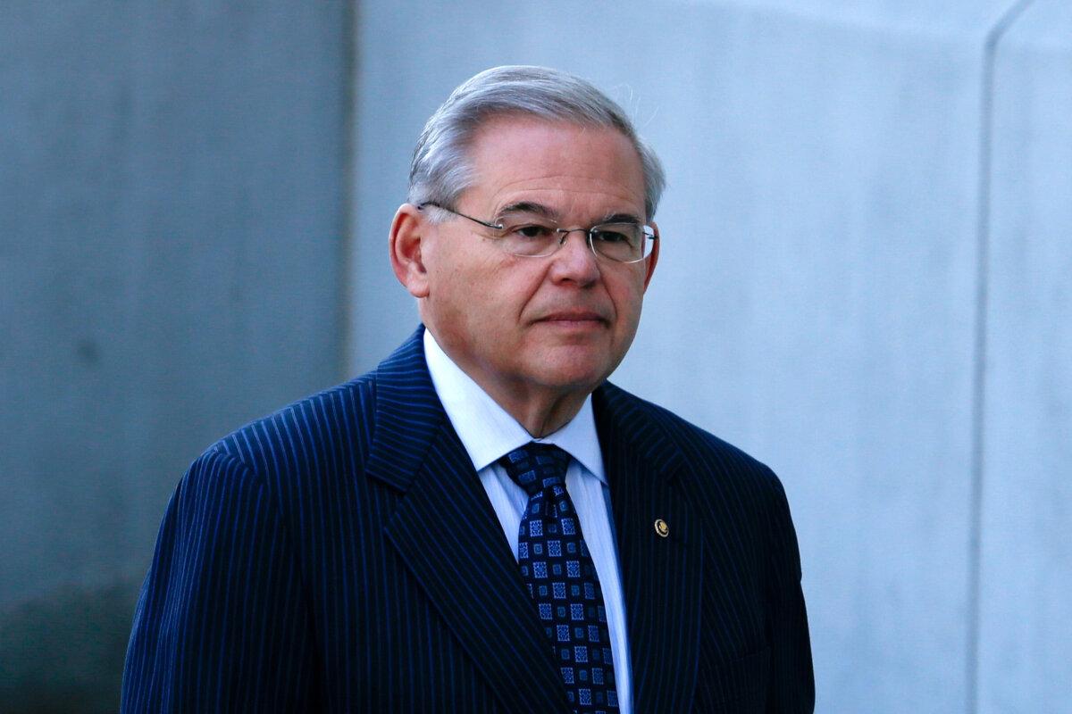 Sen. Robert Menendez arrives at a federal court to be indicted on corruption charges in Newark, New Jersey on April 2, 2015. (Kena Betancur/Getty Images)