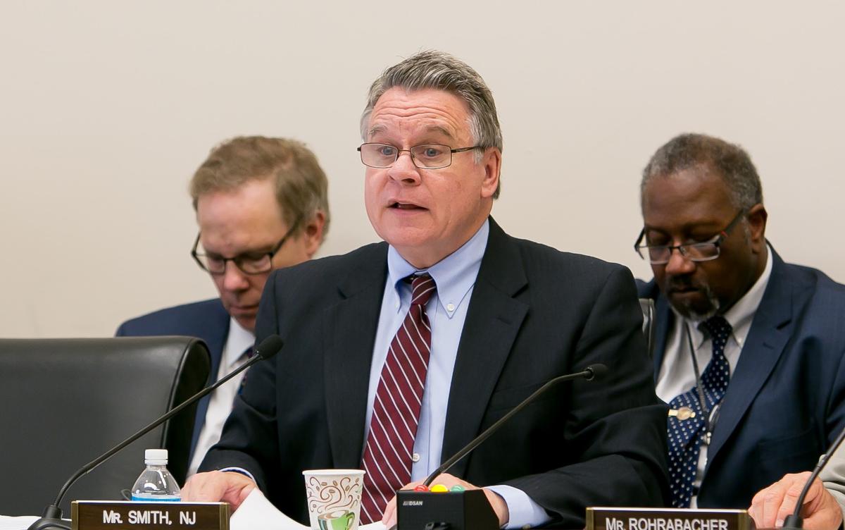 Rep. Chris Smith (L) co-chairs a Congressional hearing on organ harvesting in China on Capitol Hill on June 23. (Lisa Fan/Epoch Times)