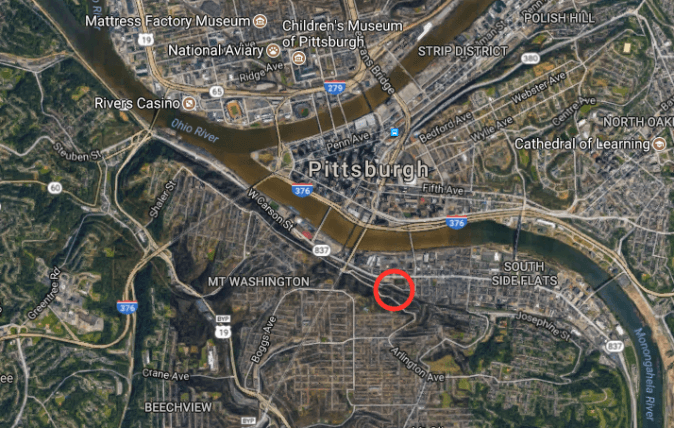 The approximate location where Lindsey Michaels was killed in a train accident in Pittsburgh on Sept. 3, 2017. (Screenshot via Google Maps)